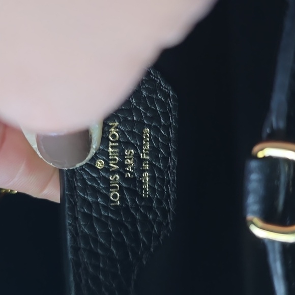 Louis Vuitton Taurillon Calfskin Karung Patwork Capucines BB - Picture 12 of 15